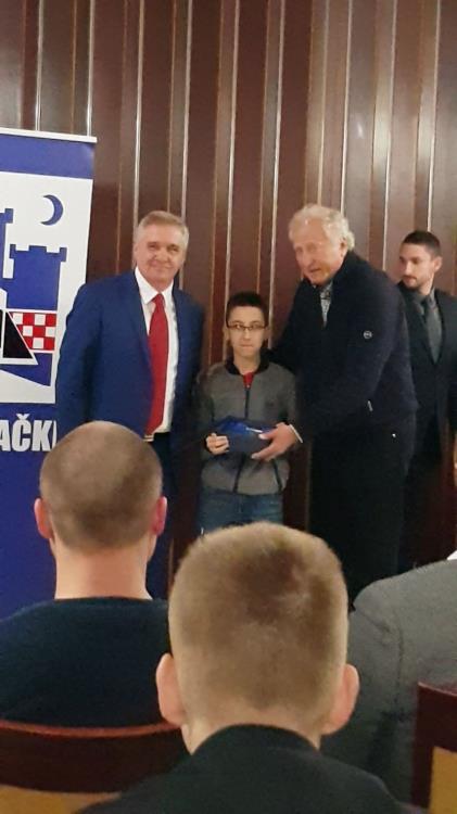 Fran Kišić najbolji zagrebački karatist u kategoriji: učenici - kate