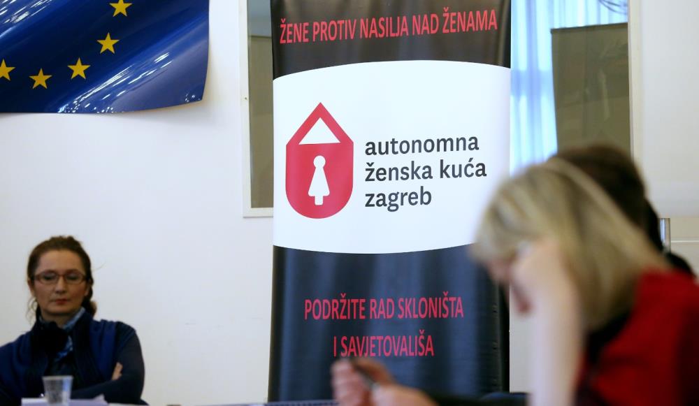Autonomna ženska kuća Zagreb zahtijeva svaobuhvatnu zaštitu žena od nasilja