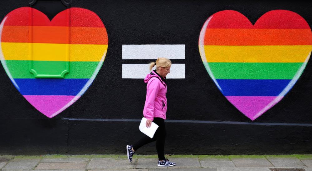 U Sloveniji od petka moguć istospolni brak