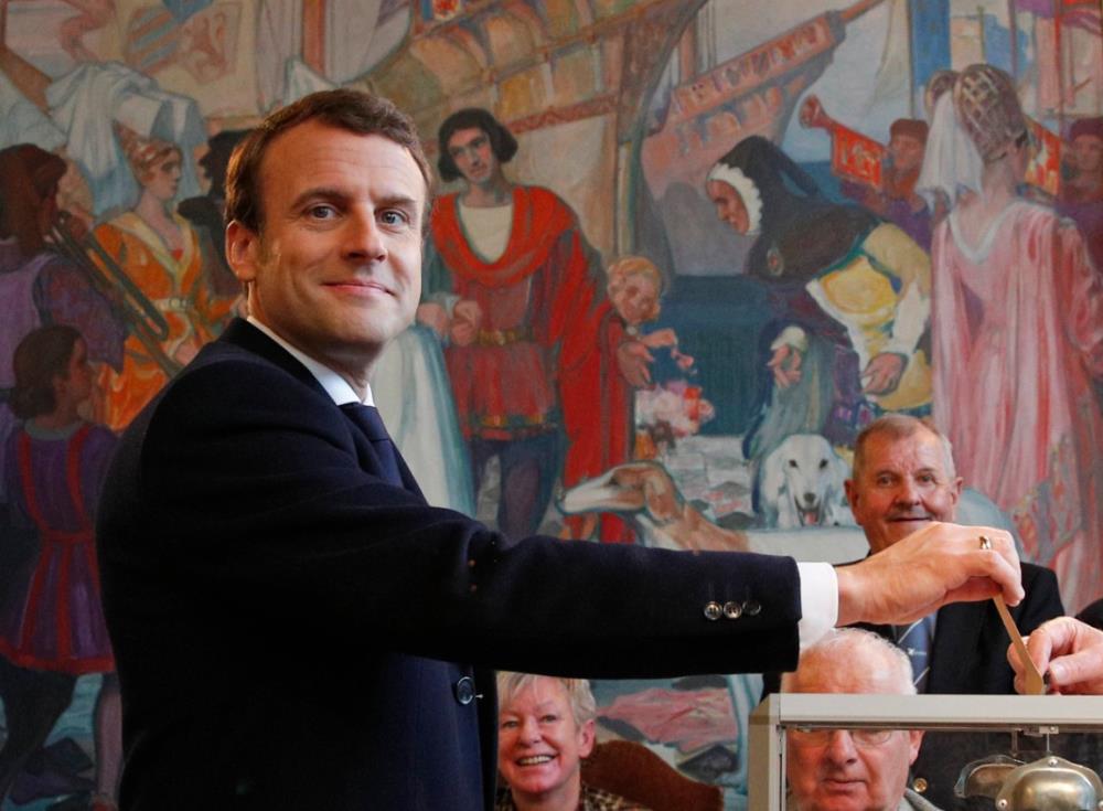 Macron izabran za predsjednika Francuske, olakšanje u Europi