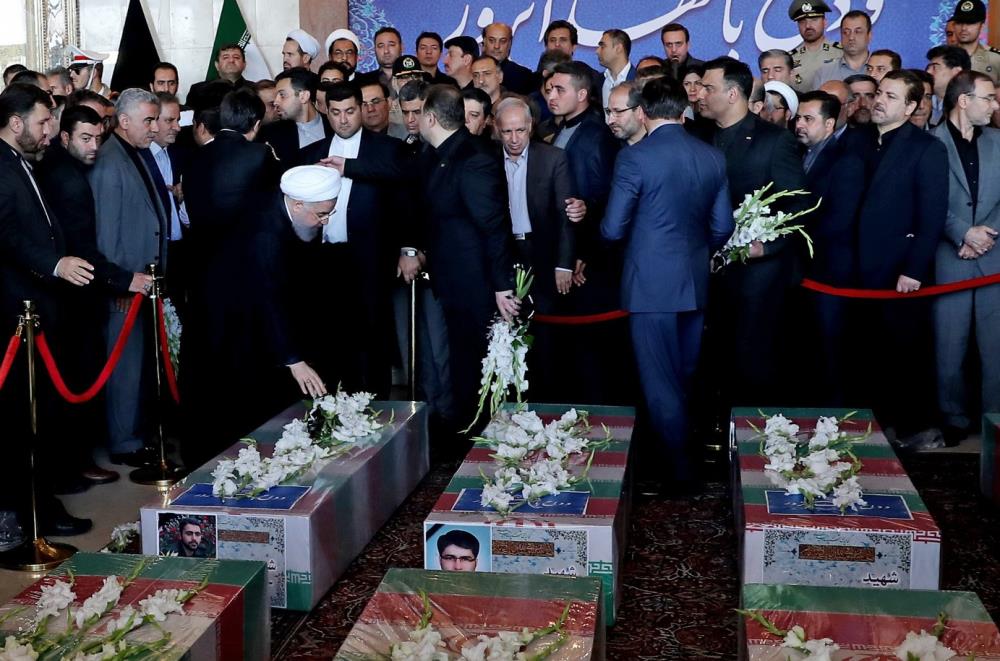 U Iranu pokopane žrtve napada, uhićeni deseci sumnjivaca