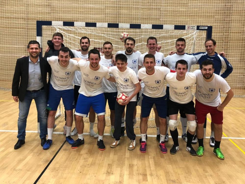 Zagrebački derbi za buduće studente - humanitarnom utakmicom Alumnus Sesvete i Futsal Dinamo pomažu blizancima s posljedicama cerebralne paralize