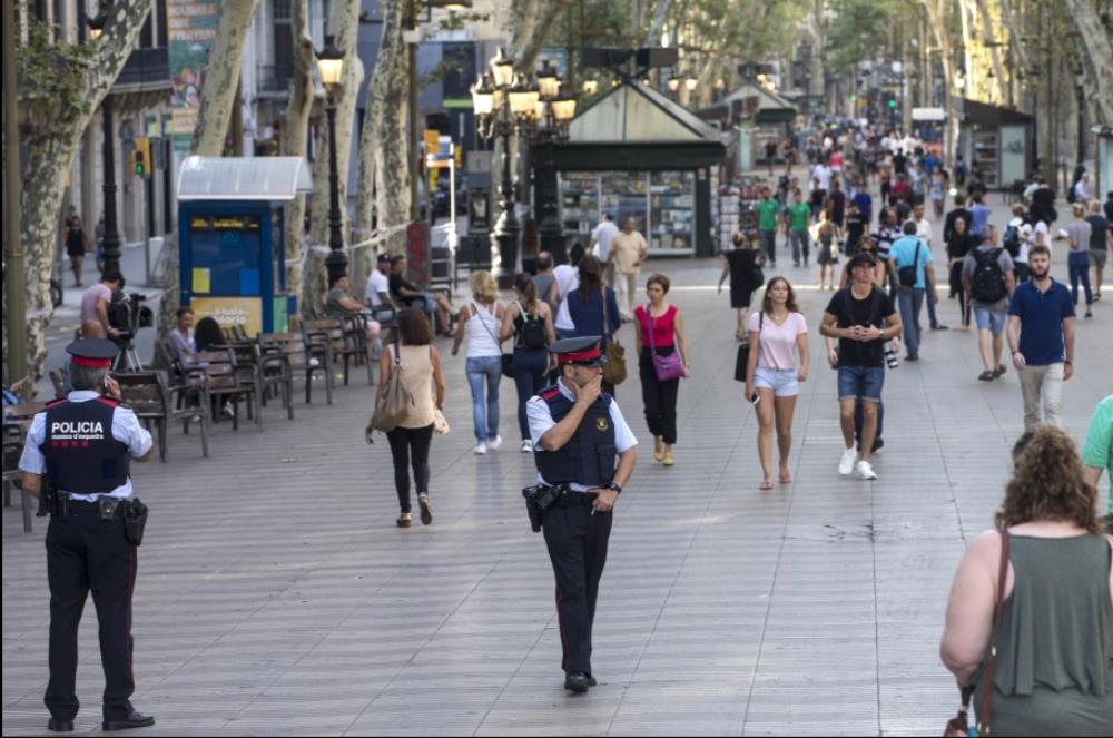 Napadi u Španjolskoj: Žrtve iz dvadesetak zemalja, policija privela treću osobu