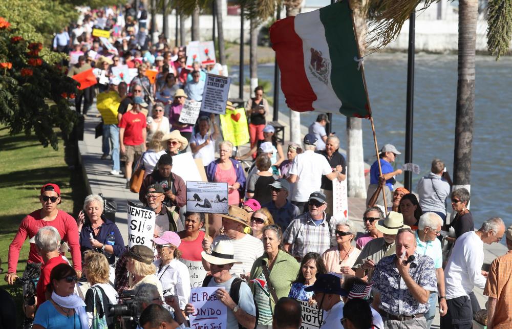 U Meksiku tisuće ljudi prosvjeduju protiv Donalda Trumpa