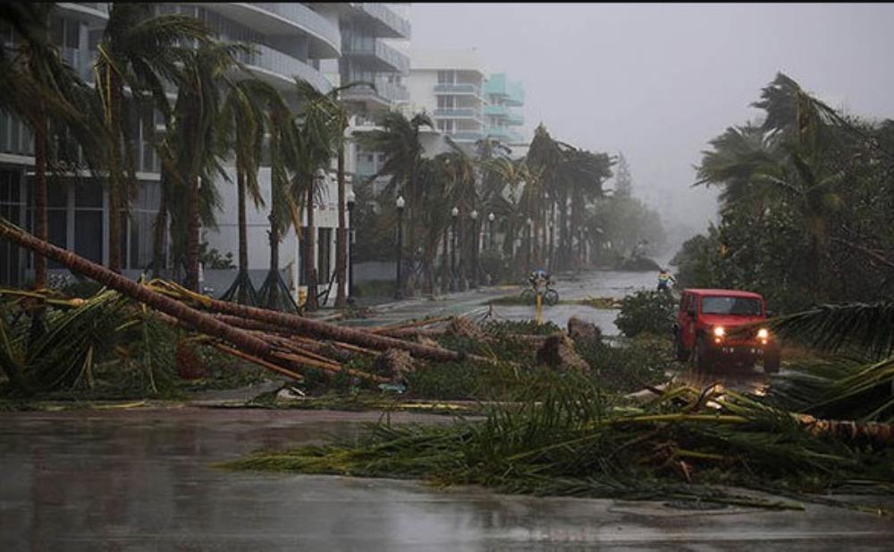 Irma oslabila do tropske depresije