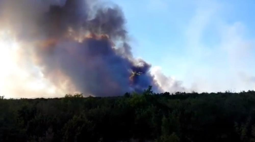 Požar kod Kistanja se širi prema NP Krka