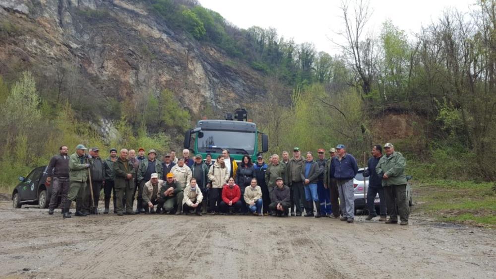 Održana Zelena čistka u napuštenom kamenolomu Vukov dol (video)