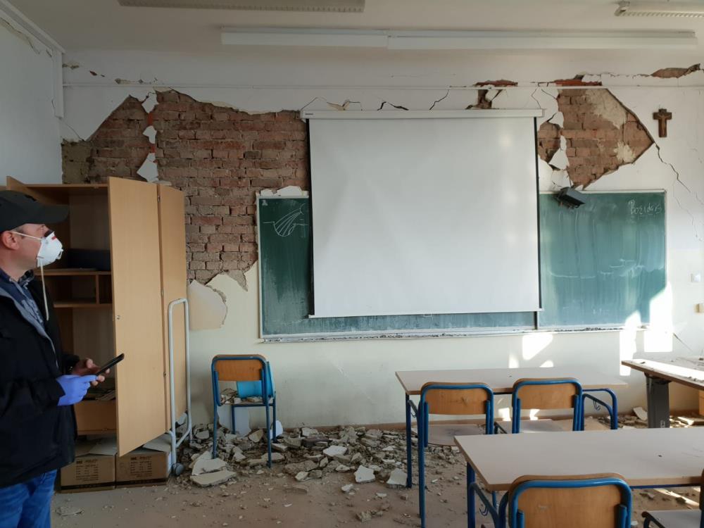 Zgrade OŠ Vugrovec - Kašina teško oštećene, kamo će djeca u školu?