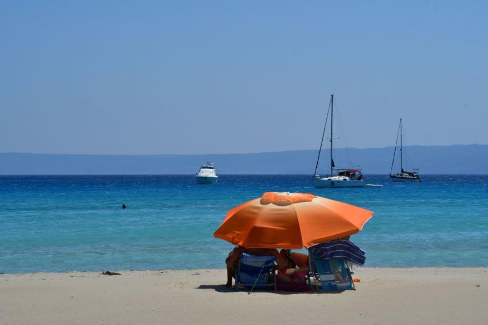 Kazna za krađu pijeska s talijanskih plaža do 3000 eura