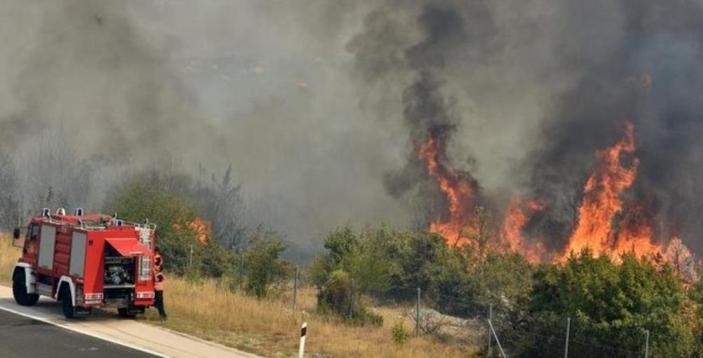 Požari kod Zatona i Vrpolja - gori na Dinari i na Pagu