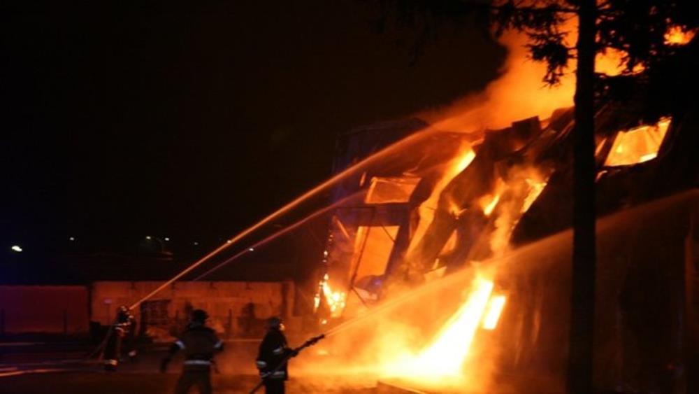Veliki požar u skladištu u Oroslavju (video)