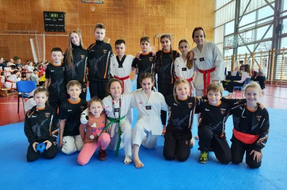 Čak 13 medalja osvojio je TK Tigar na Međunarodnom  taekwondo M-2 natjecanju u Rugvici