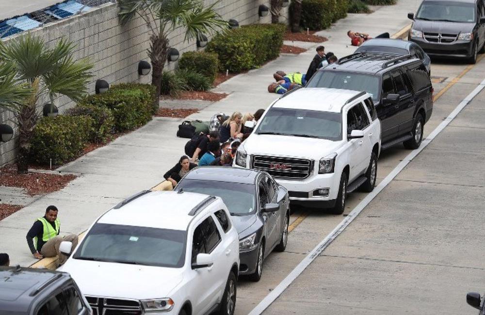  Pucnjava na Floridi - ubijeno petero ljudi