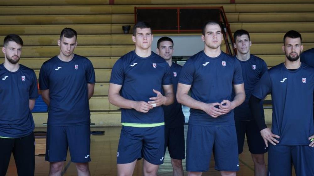 Hrvatska juniorska rukometna reprezentacija večeras u Jelkovcu