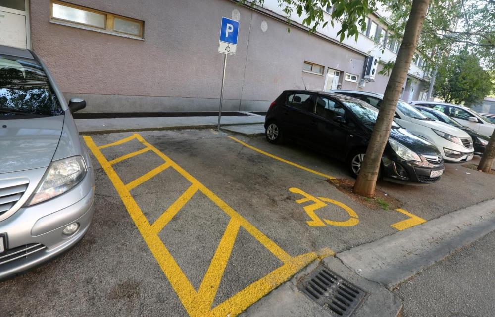 Ne uzimajte invalidima parkirna mjesta, moglo bi vas skupo koštati