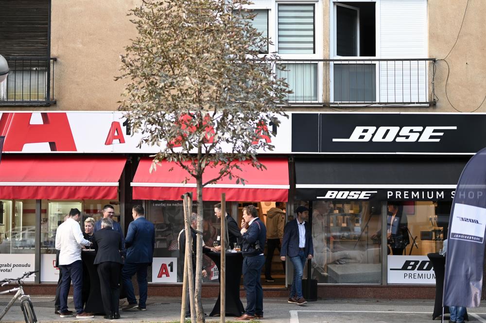  Sesvetski Se-mark otvorio je u Zagrebu Bose premium shop (galerija)