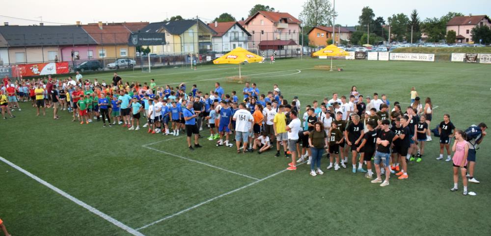 Odigran jubilarni 20. školski nogometni turnir u Sesvetskom Kraljevcu