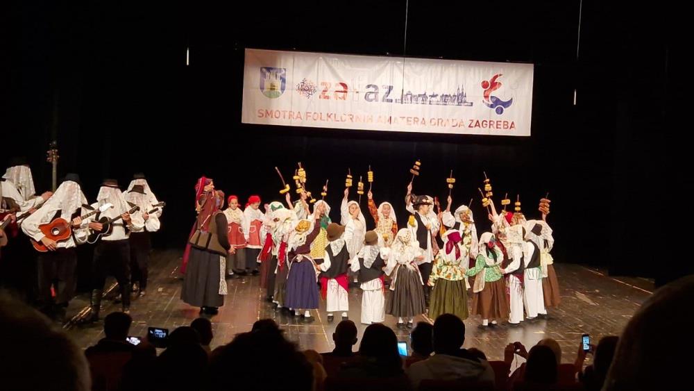 Folklorni sudac Knežević: Izvedba malog folklora KUD-a Sesvete je svjetska, ovo je potpuni profesionalizam