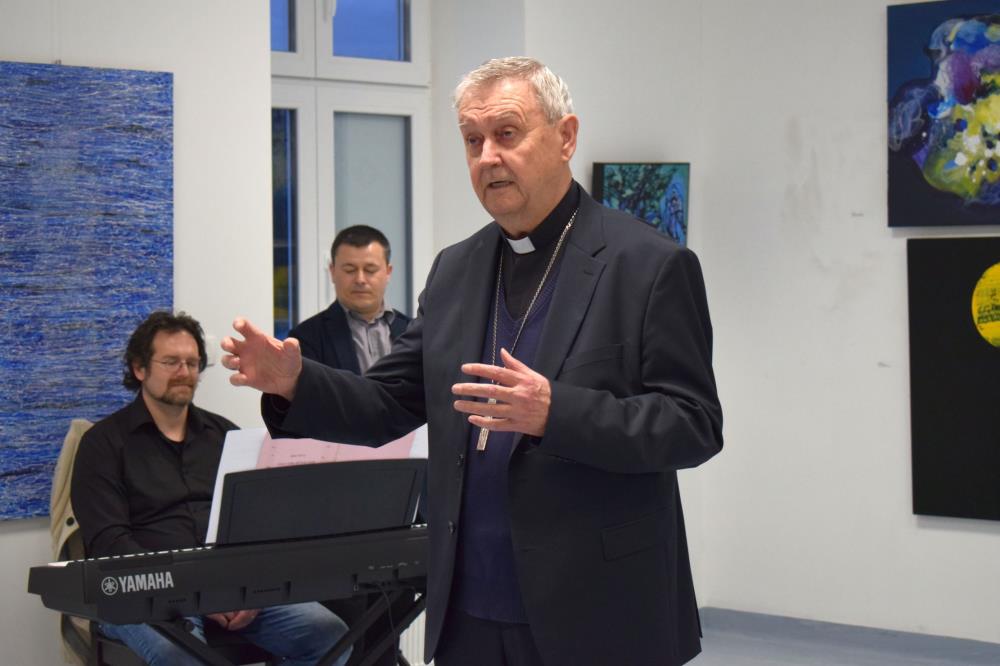  Izložbu "Fiat voluntas tua!" u Sesvetama sinoć otvorio biskup Mrzljak